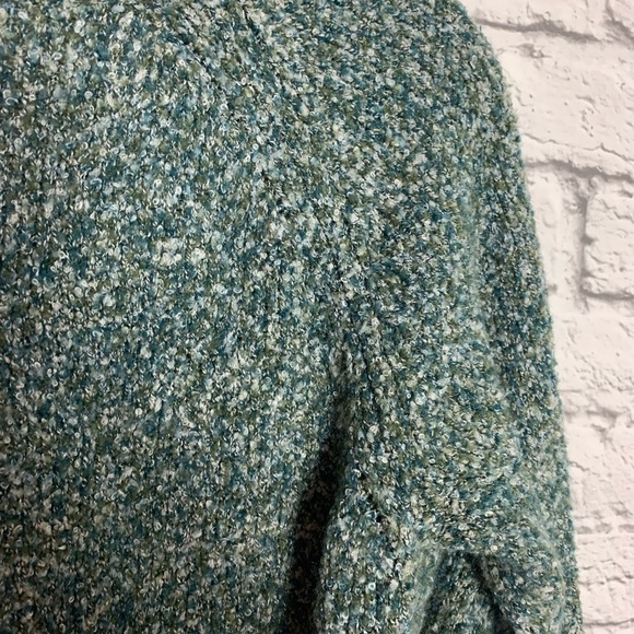 Jones New York Women’s Boucle Knit Sweater Green Blue Size Small Casual Pullover - Picture 8 of 9